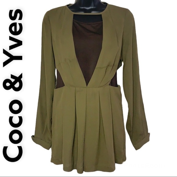 COCO $ Yves Green Deep Dive Chiffon Cut Out Romper Size S - Picture 5 of 16